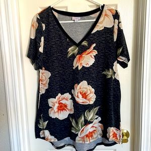 LiLaRoe V-neck t-shirt